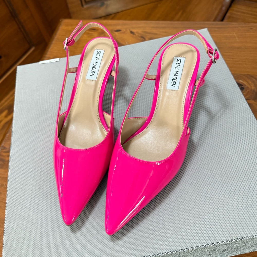 New Steve Madden Sz 8 Pink Patent Kitten Heels